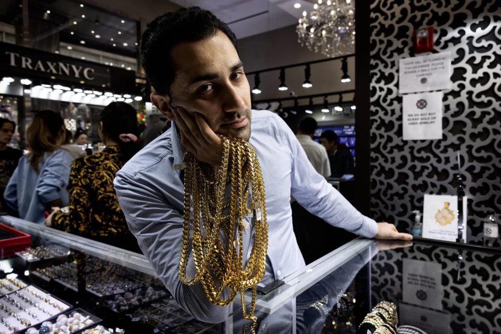 Unlock the Secrets of Classic Gold Chain Styles: Discovering Franco, Figaro, and Miami Cuban Chains