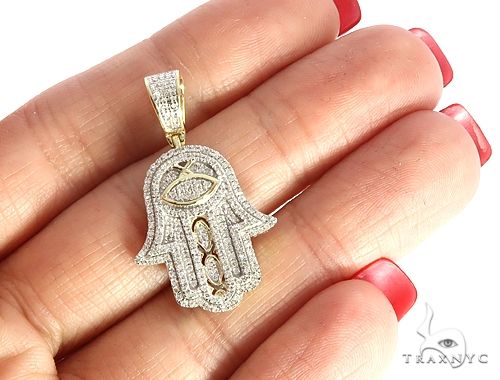10K Gold Diamond Hamsa Pendant 63618