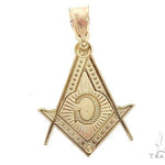 10K Yellow Gold Square and Compasses Masonic Instruments Charm Pendant 61782 - Image 3