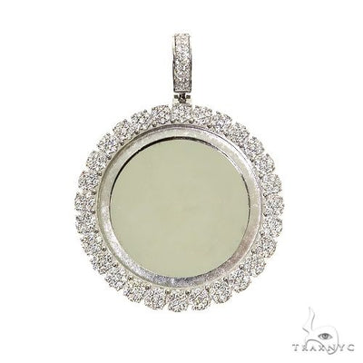 14K Gold Flower Frame Diamond Photo Pendant 67655 - Image 1