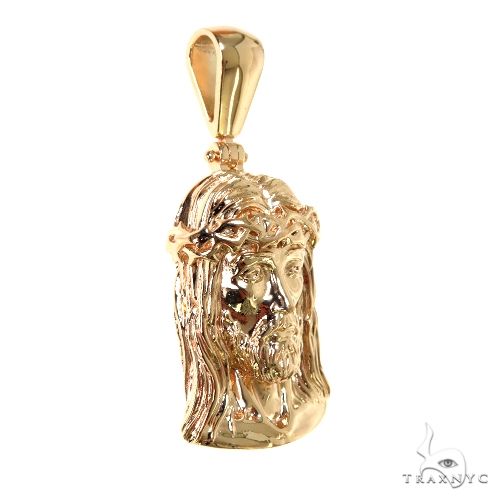 14K Gold Jesus Pendant 67576 - Image 2