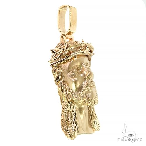14K Gold Jesus Pendant 68764 - Image 2