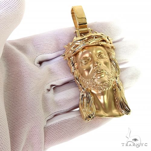 14K Gold Jesus Pendant 68764 - Image 7