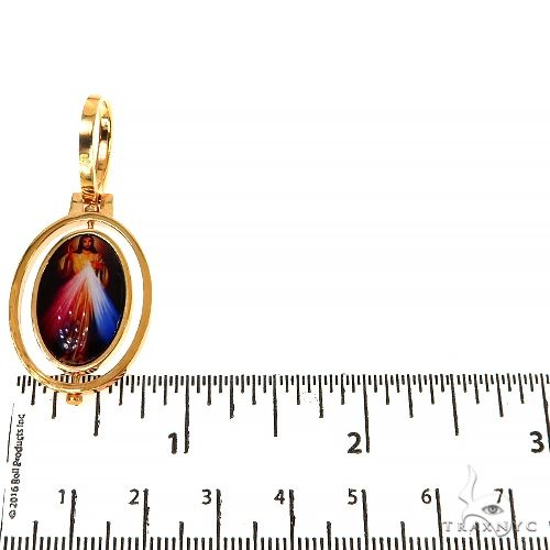 14K Gold Spinning Photo Pendant 67966 - Image 6
