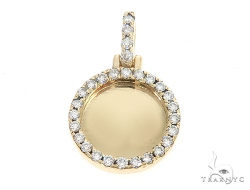 14K Yellow Gold Customizable Photo Pendant 0.50 Inch 65099 - Image 1