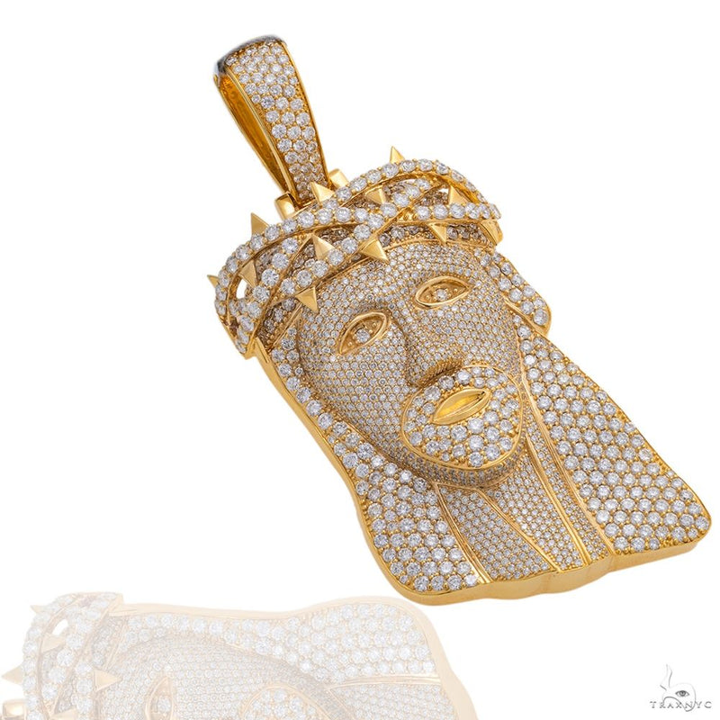 14K Yellow Gold Jesus w/Thorns Diamond Pendant 31 CT 69766 - Image 4