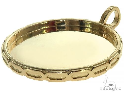 14K Yellow Gold Special Edition Round Photo Pendant Edged Frame 66163 - Image 4