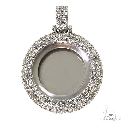 14k Gold Diamond Photo Pendant 67590 - Image 1