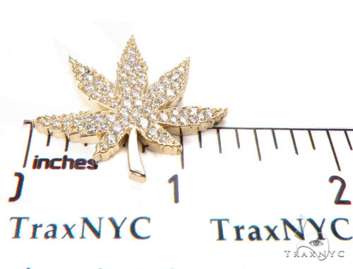 14k Diamond Maple Leaf Pendant 39993 - Image 7