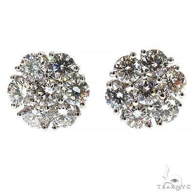 15 Pt Flower Diamond Earrings 68029 - Image 1