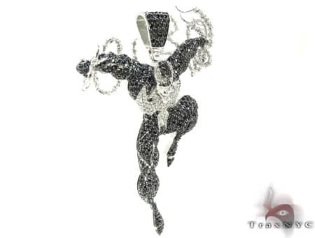Custom Jewelry - Venom Pendant 19918 - Image 2