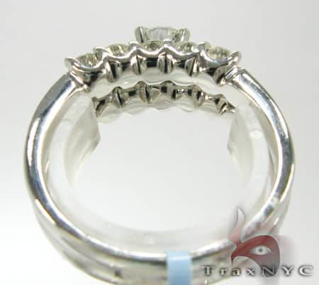 Round Solitaire Ring Set 2964 - Image 10