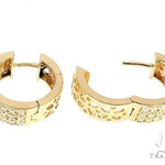 14K Yellow Gold Uniqua Hoops 65132 - Image 5 [FILE:65132_image_05_419f5f43.jpg]