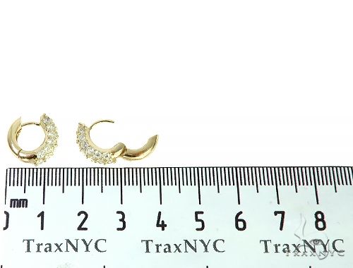 14K Yellow Gold Diamond Small Hoop Earring 65771 - Image 5 [FILE:65771_image_05_6b063837.jpg]