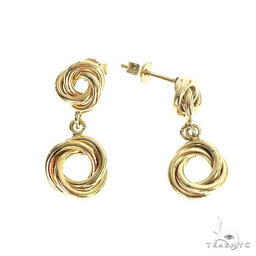 14K Yellow Gold Knot Earrings1 66674 - Image 2 [FILE:66674_image_02_dcf563cc.jpg]