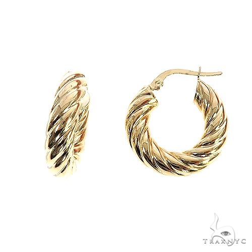 14K Gold Hoop Earrings 66676 - Image 2 [FILE:66676_image_02_e20c355c.jpg]