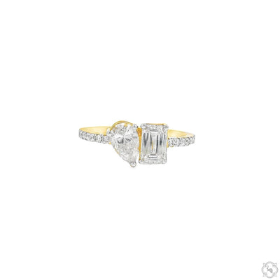 The Toi et Moi Emerald and Pear Engagement Ring 70501 - Image 1