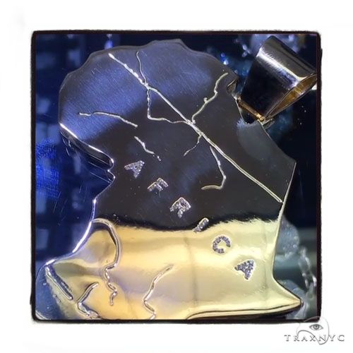 Africa Map Pendant 61500 - Image 1