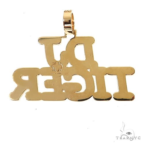 DJ Tiger Glow In Dark Pendant 68953 - Image 4