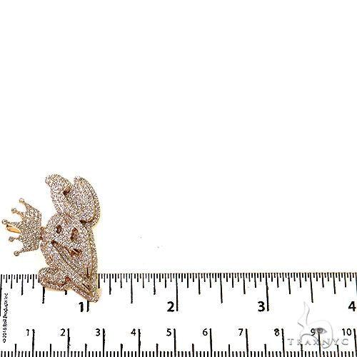 Diamond Crown Name Pendant 69072 - Image 6