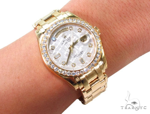 Diamond Rolex Day-Date Masterpiece 18K Gold Watch 36603 - Image 14