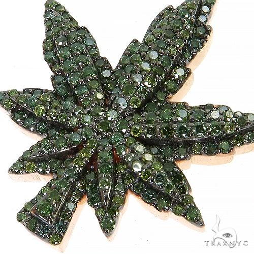 Mini Weed Pendant 68225 - Image 3