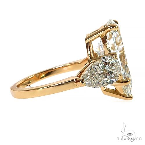Pear Shape Diamond Engagement Ring (Lab) 69647 - Image 3