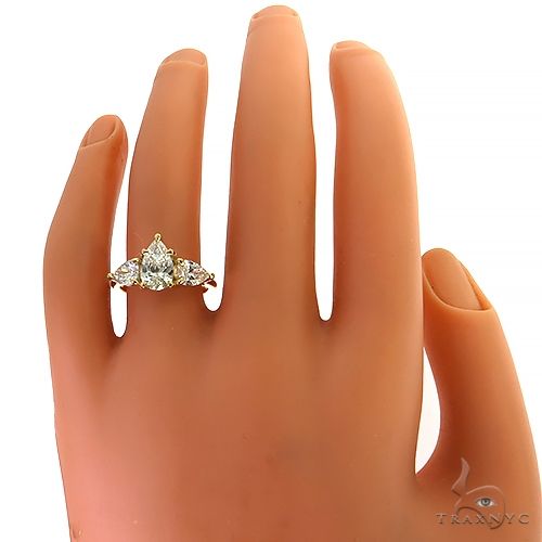 Pear Shape Diamond Engagement Ring (Lab) 69648 - Image 6