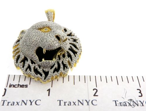 Prong Diamond Lion Pendant 30822 - Image 8