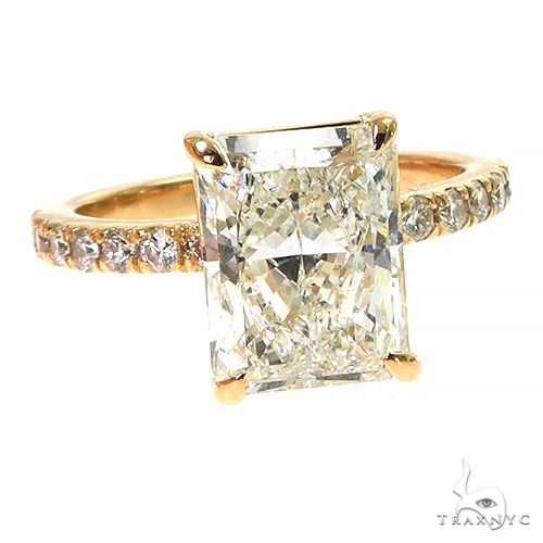 Radiant Cut Diamond Engagement Ring 68554 - Image 2