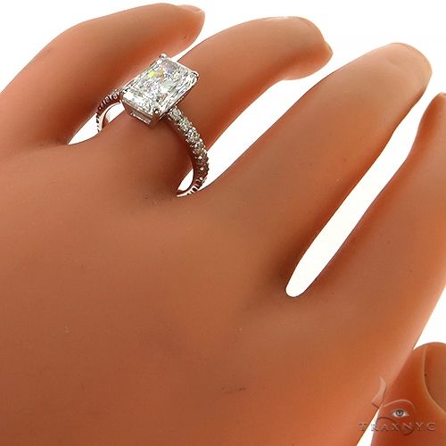 Radiant Cut Diamond Engagement Ring 68633 - Image 7