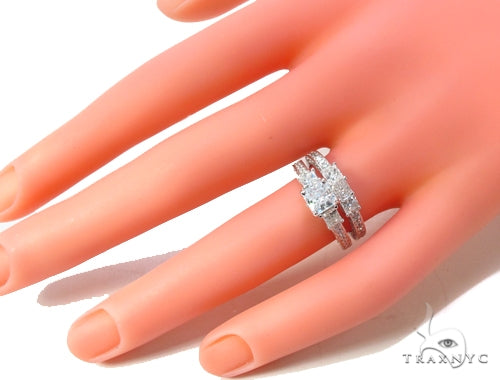 Three Stone Princess Engagement Ring Set 35150 - Image 10