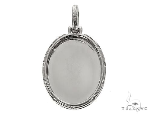 .925 Silver Oval Special Edition Photo Pendant Engraved Frame 66650 - Image 1